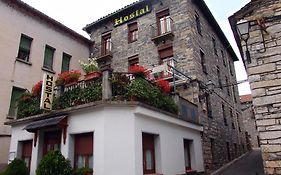 Hostal Pirineos Sarvise